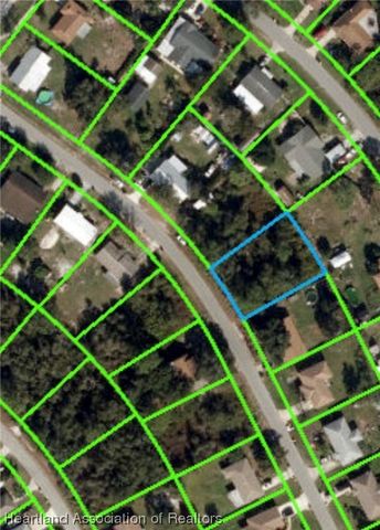 2814 Dolphin Drive, Sebring, FL 33870
