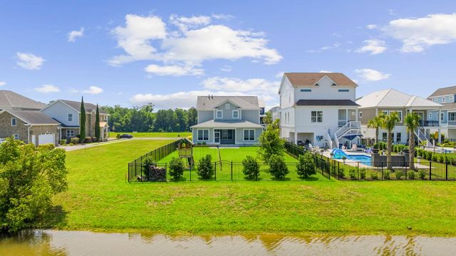 478 Harbor View Dr., Myrtle Beach, SC 29579