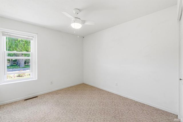 1111 B J Street, Mishawaka, IN 46545