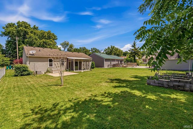 1111 B J Street, Mishawaka, IN 46545