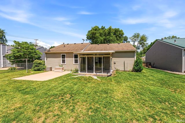 1111 B J Street, Mishawaka, IN 46545