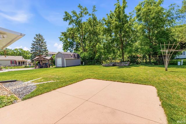 1111 B J Street, Mishawaka, IN 46545