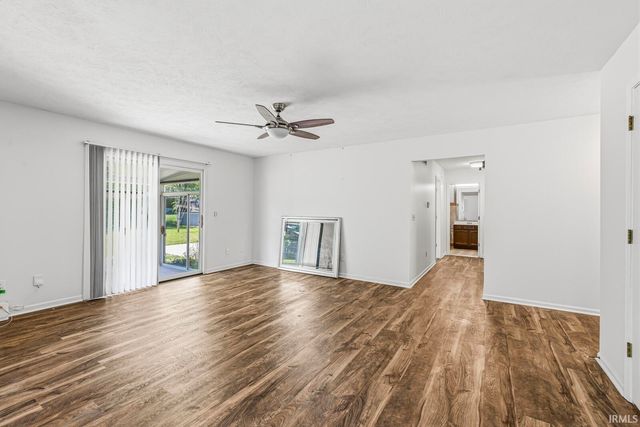 1111 B J Street, Mishawaka, IN 46545
