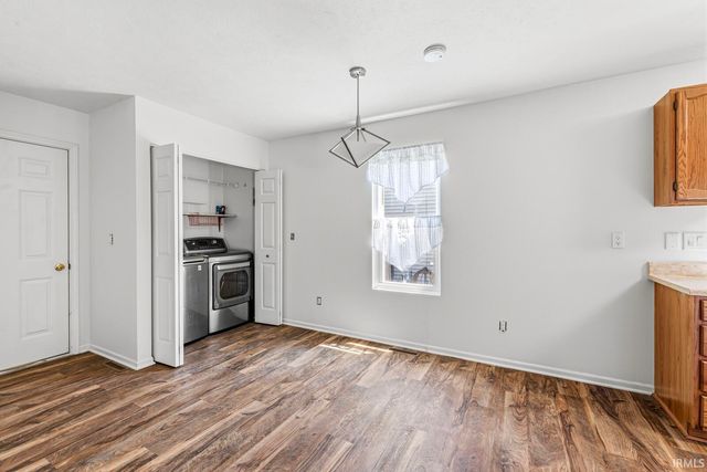 1111 B J Street, Mishawaka, IN 46545