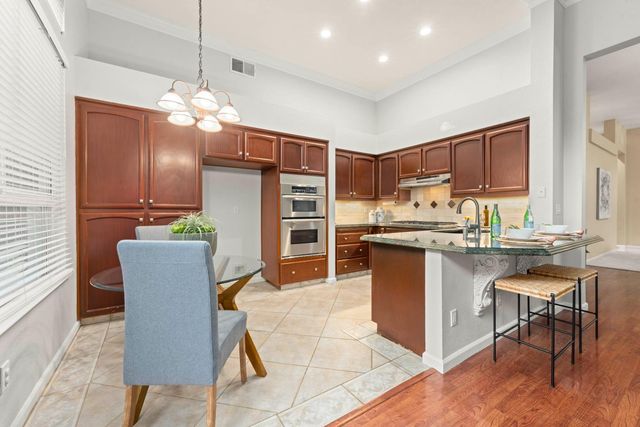 5401 Sandpiper Ct, Rocklin, CA 95765