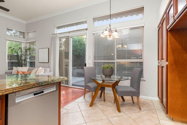 5401 Sandpiper Ct, Rocklin, CA 95765