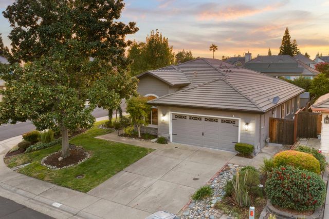5401 Sandpiper Ct, Rocklin, CA 95765