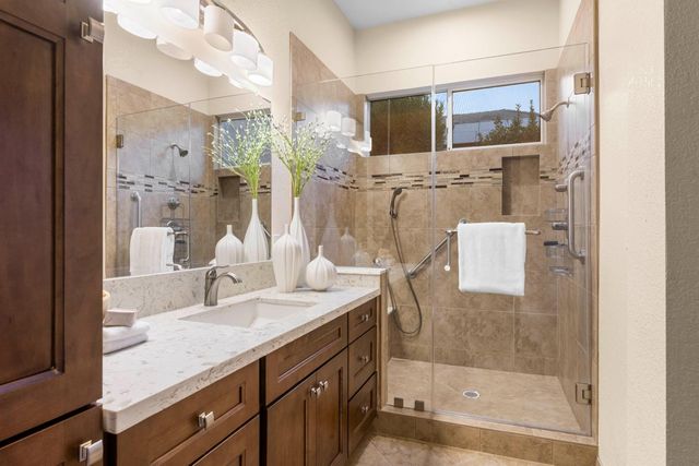 5401 Sandpiper Ct, Rocklin, CA 95765