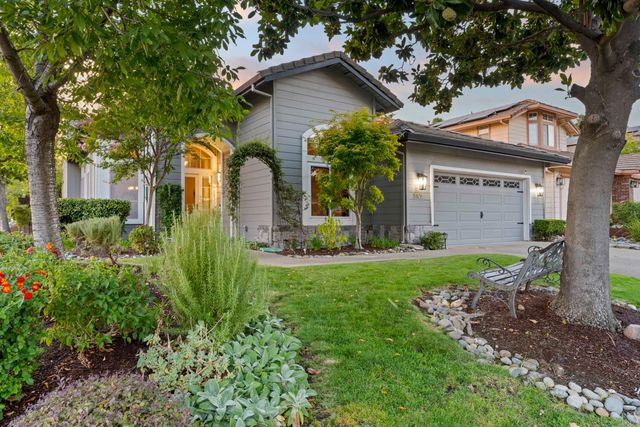 5401 Sandpiper Ct, Rocklin, CA 95765