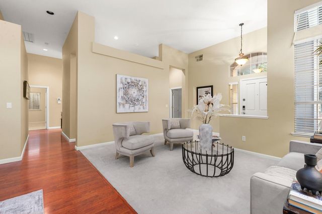 5401 Sandpiper Ct, Rocklin, CA 95765