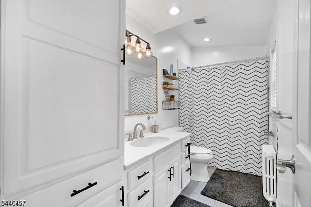 107 Minnehaha Blvd, Parsippany-troy Hills Twp., NJ 07034