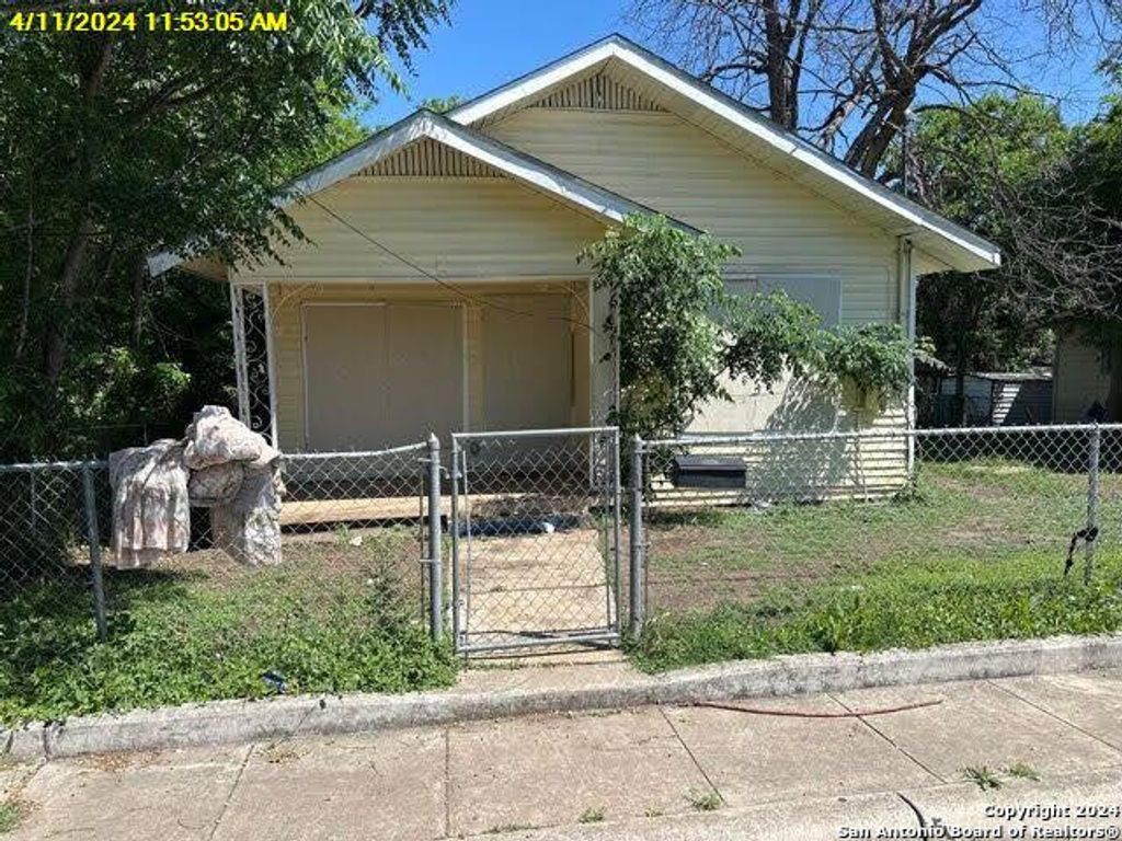 507 BLUE BONNET ST, San Antonio, TX 78202