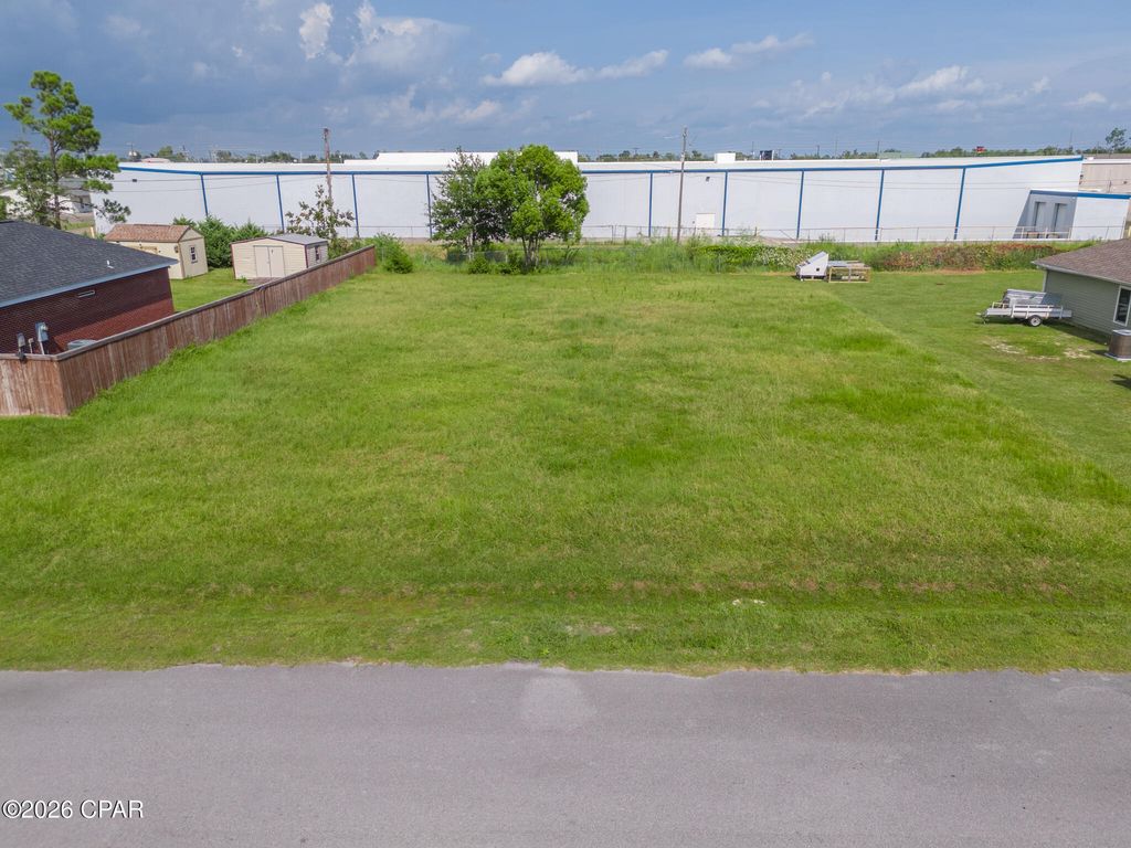 405 Nancy Drive, Panama City, FL 32404