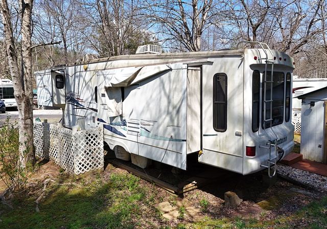 250 Choestoe Valley Lane, Blairsville, GA 30512