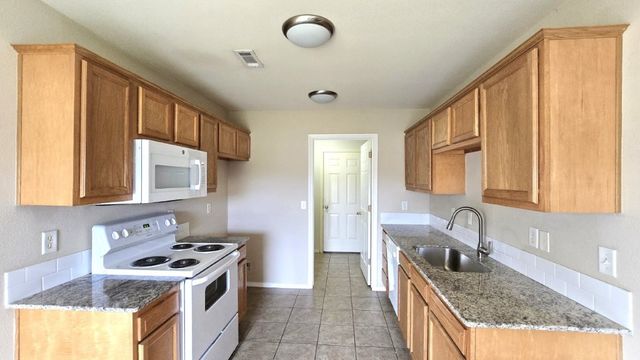 6405 SW Meadow Well Avenue, Bentonville, AR 72713