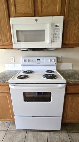 6405 SW Meadow Well Avenue, Bentonville, AR 72713