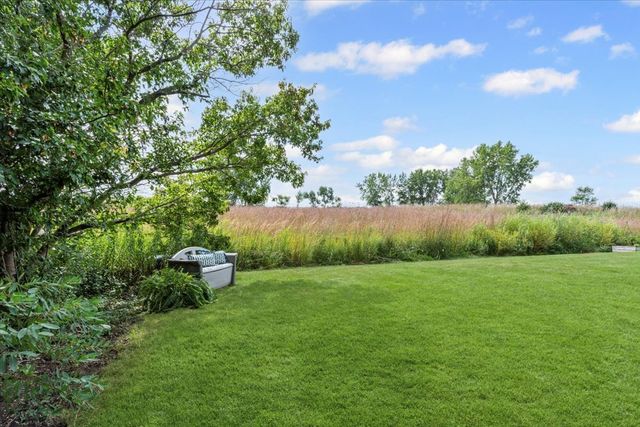1117 Hedgerow Drive, Grayslake, IL 60030