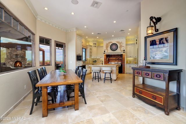 14153 N Blazing Canyon Place, Oro Valley, AZ 85755