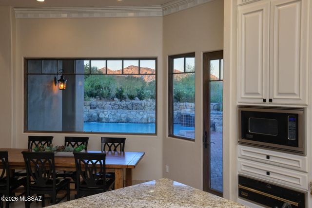 14153 N Blazing Canyon Place, Oro Valley, AZ 85755