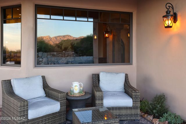 14153 N Blazing Canyon Place, Oro Valley, AZ 85755