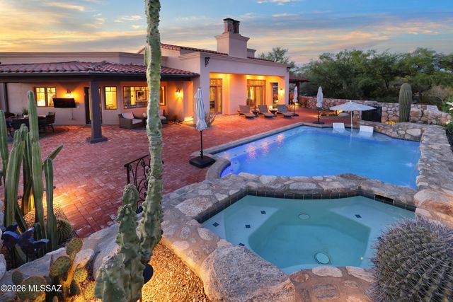 14153 N Blazing Canyon Place, Oro Valley, AZ 85755