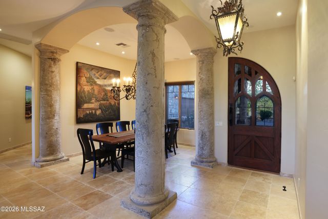 14153 N Blazing Canyon Place, Oro Valley, AZ 85755