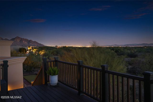 14153 N Blazing Canyon Place, Oro Valley, AZ 85755