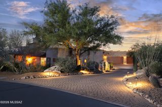 14153 N Blazing Canyon Place, Oro Valley, AZ 85755