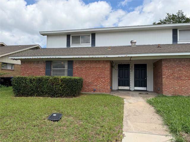 3002 Stanford Street B, Greenville, TX 75401