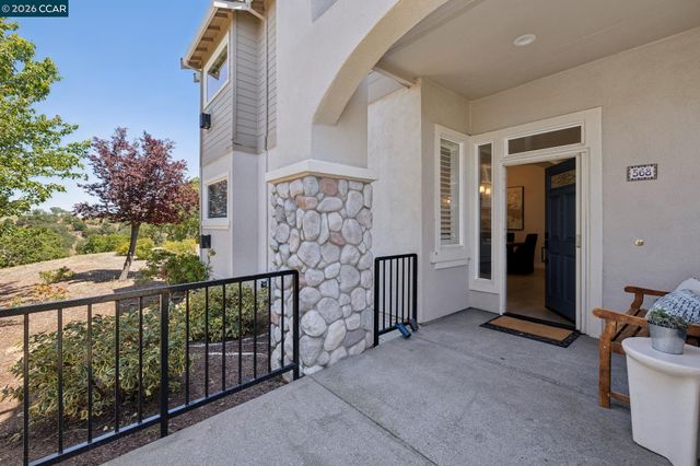 568 High Eagle Ct, Walnut Creek, CA 94595