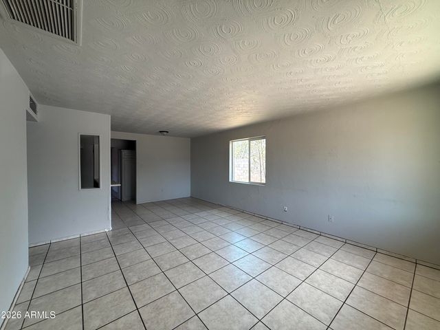 2732 W Luke Avenue, Phoenix, AZ 85017
