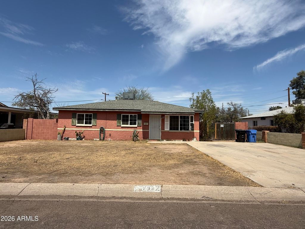 2732 W Luke Avenue, Phoenix, AZ 85017