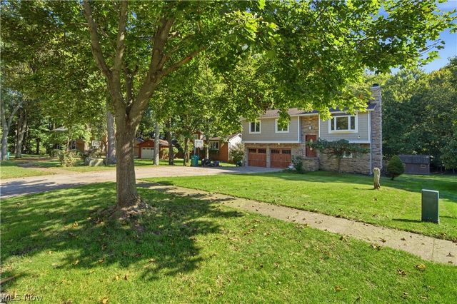 10459 Woodchuck Court, Twinsburg, OH 44087