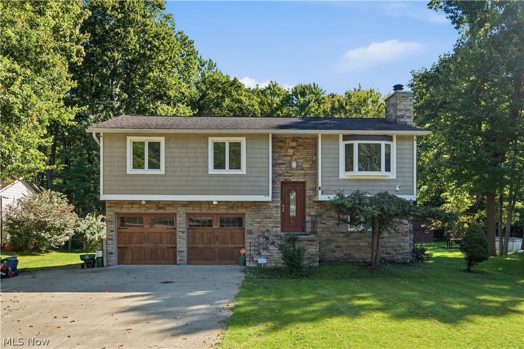 10459 Woodchuck Court, Twinsburg, OH 44087