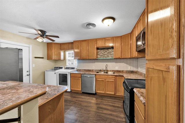 903 SW Garfield Avenue, Lawton, OK 73501