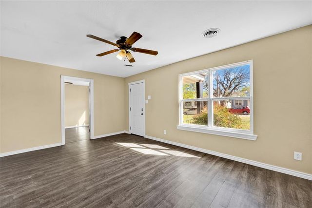 903 SW Garfield Avenue, Lawton, OK 73501