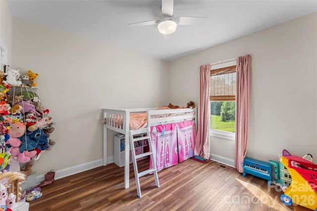 1459 Malden Court, Crouse, NC 28033