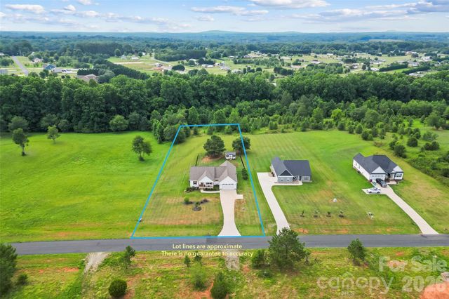 1459 Malden Court, Crouse, NC 28033