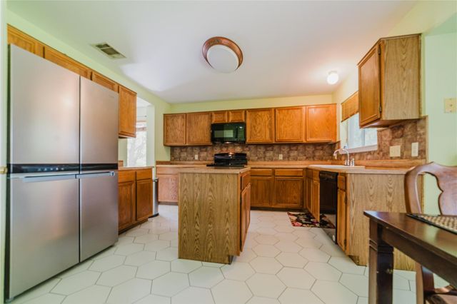 11406 Birchover LN, Austin, TX 78754