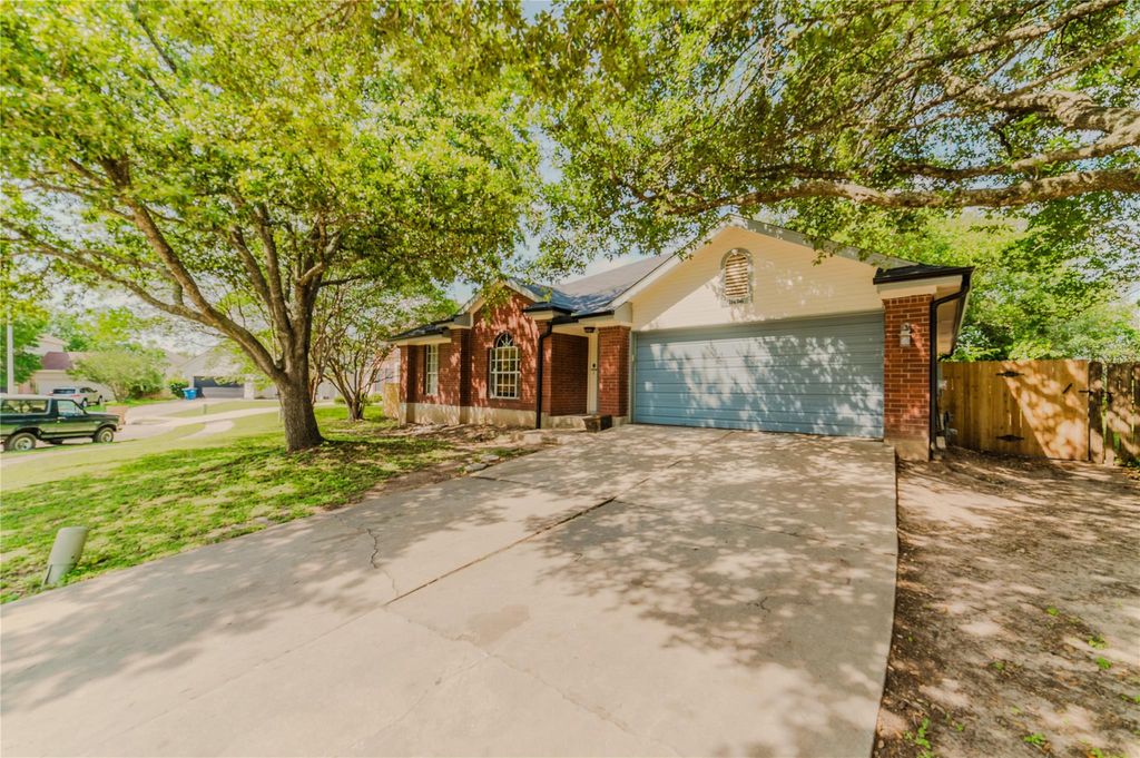 11406 Birchover LN, Austin, TX 78754