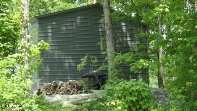 837 Rock Springs Rd, Celina, TN 38551