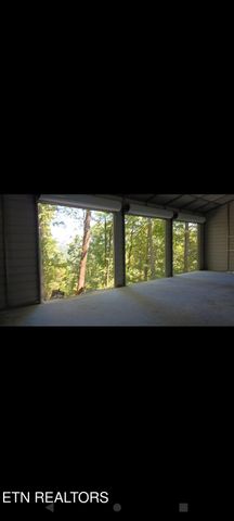 837 Rock Springs Rd, Celina, TN 38551