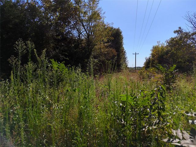 001701 CR 2770, Honey Grove, TX 75446