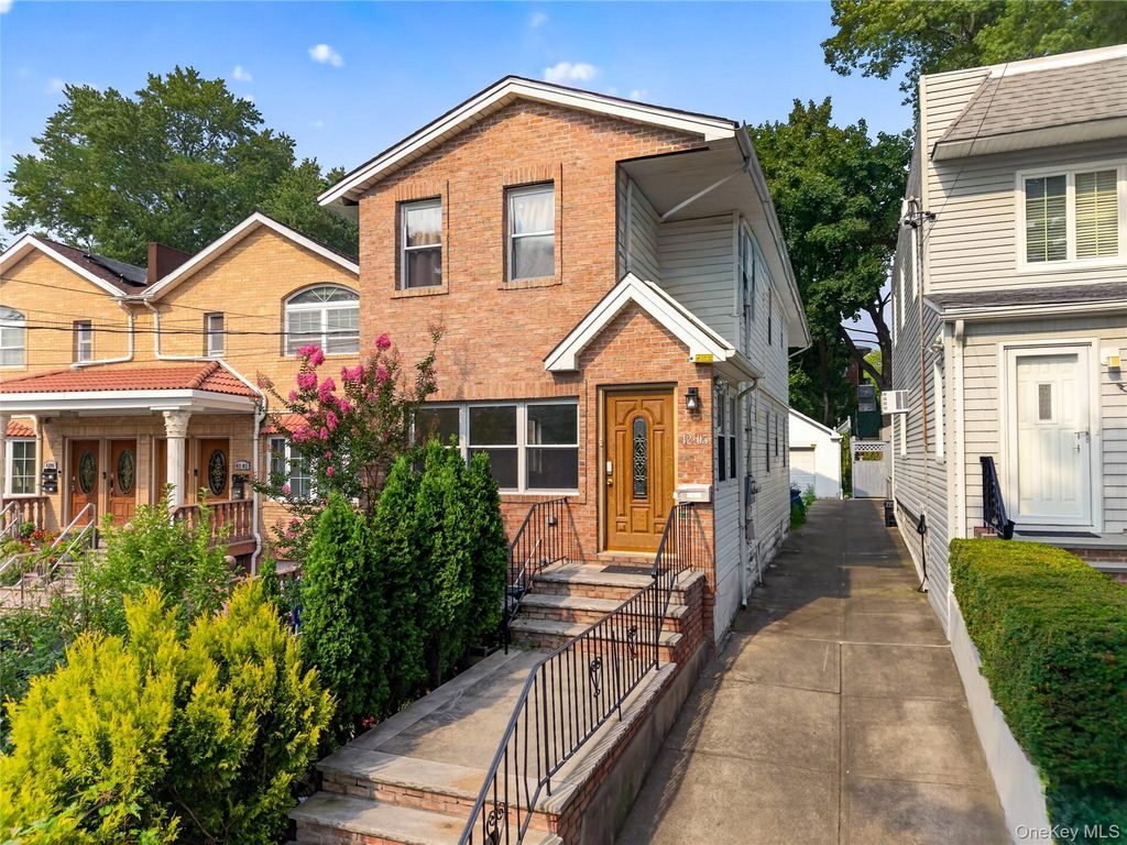 42-05 249th Street, Little Neck, NY 11363 — photo 3
