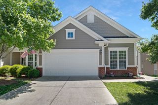 347 Blockade Ln, Mount Juliet, TN 37122
