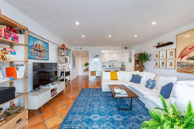 2451 Brickell Ave 10K, Miami, FL 33129