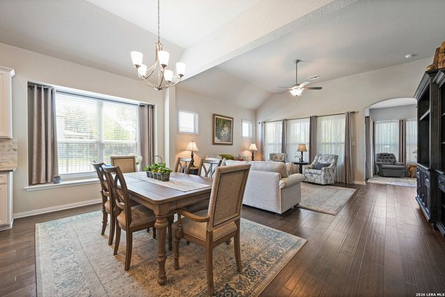 118 Escondido, Boerne, TX 78006