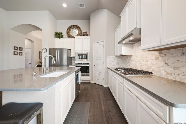 118 Escondido, Boerne, TX 78006