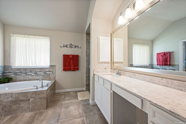 118 Escondido, Boerne, TX 78006