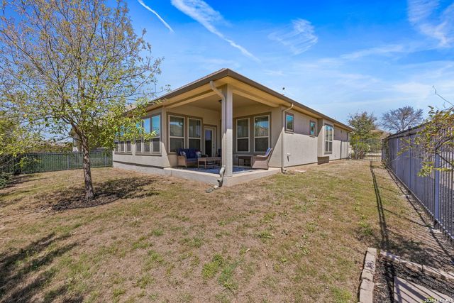 118 Escondido, Boerne, TX 78006
